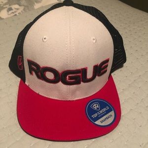 Rogue SnapBack - one size - never worn